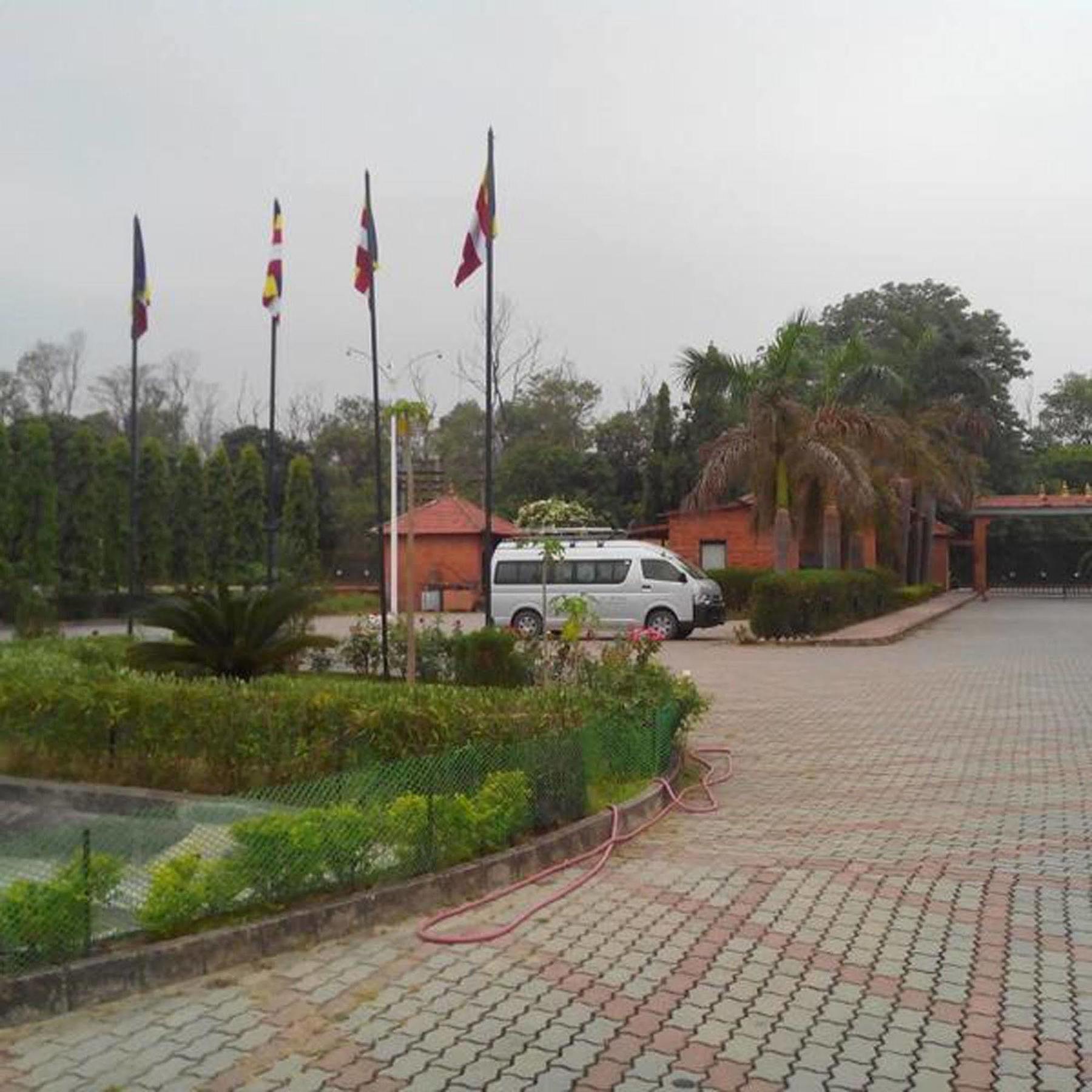 Hotel Lumbini Garden New Crystal Ngoại thất bức ảnh