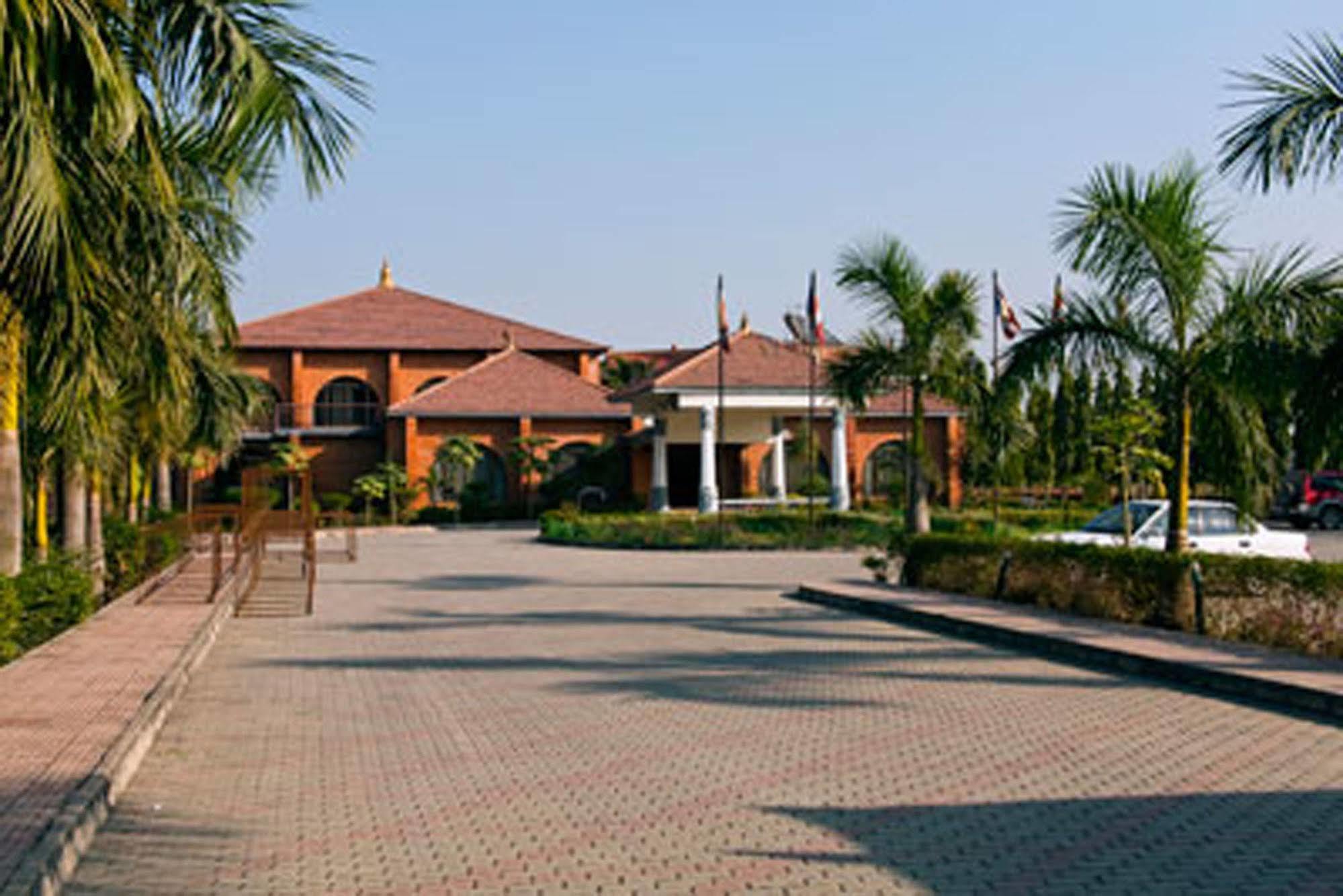 Hotel Lumbini Garden New Crystal Ngoại thất bức ảnh